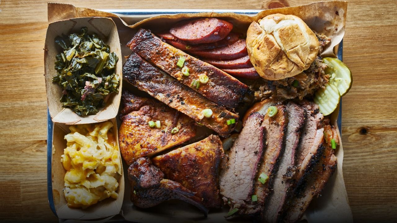 Longtime Arlington Barbecue Restaurant to Close After 34 Years of Smoke, Flavor, and Community