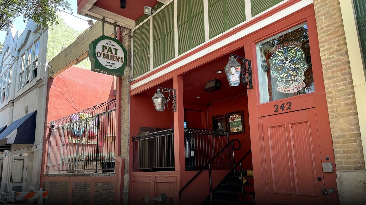Pat O’Brien’s San Antonio to Close After 22 Years of Hurricanes, Pianos, and Good Times